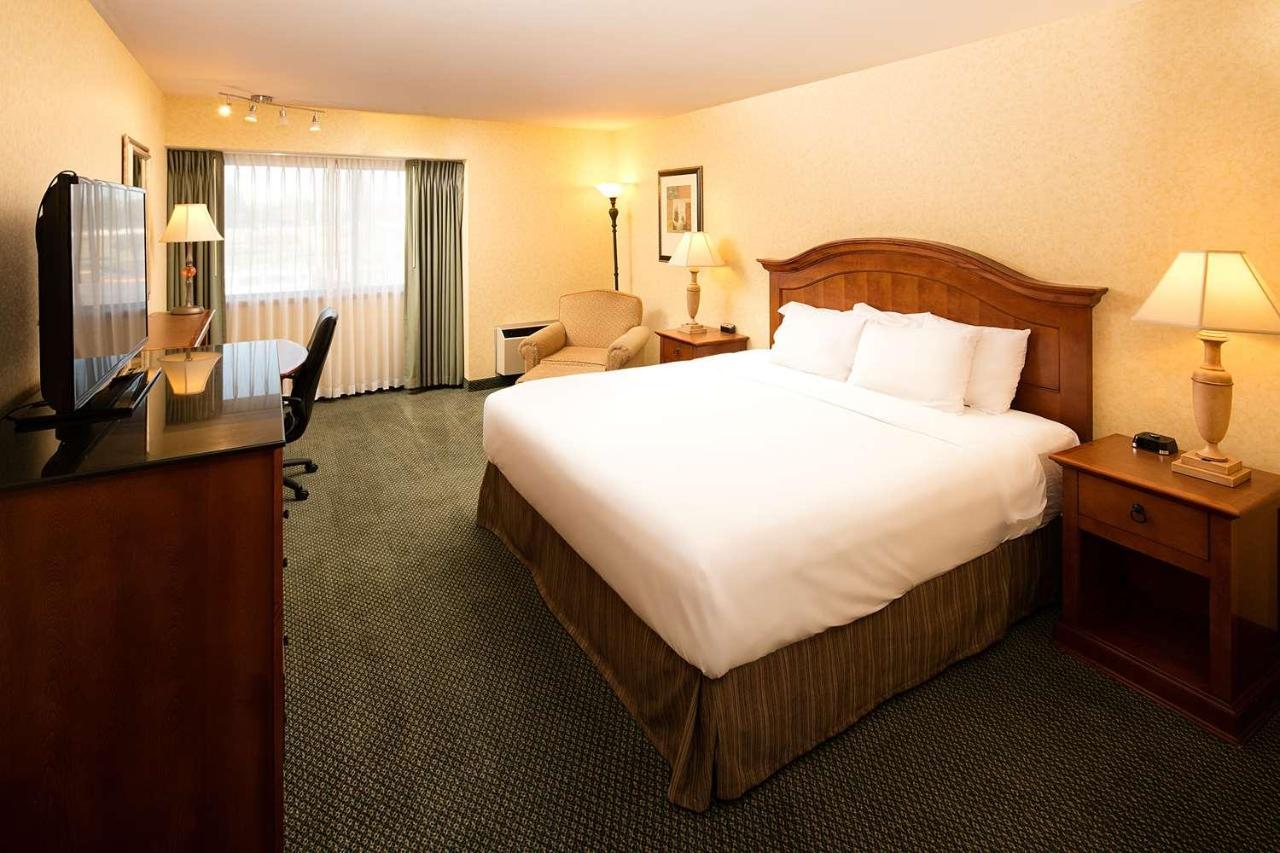 Red Lion Hotel Wenatchee City Center Eksteriør billede